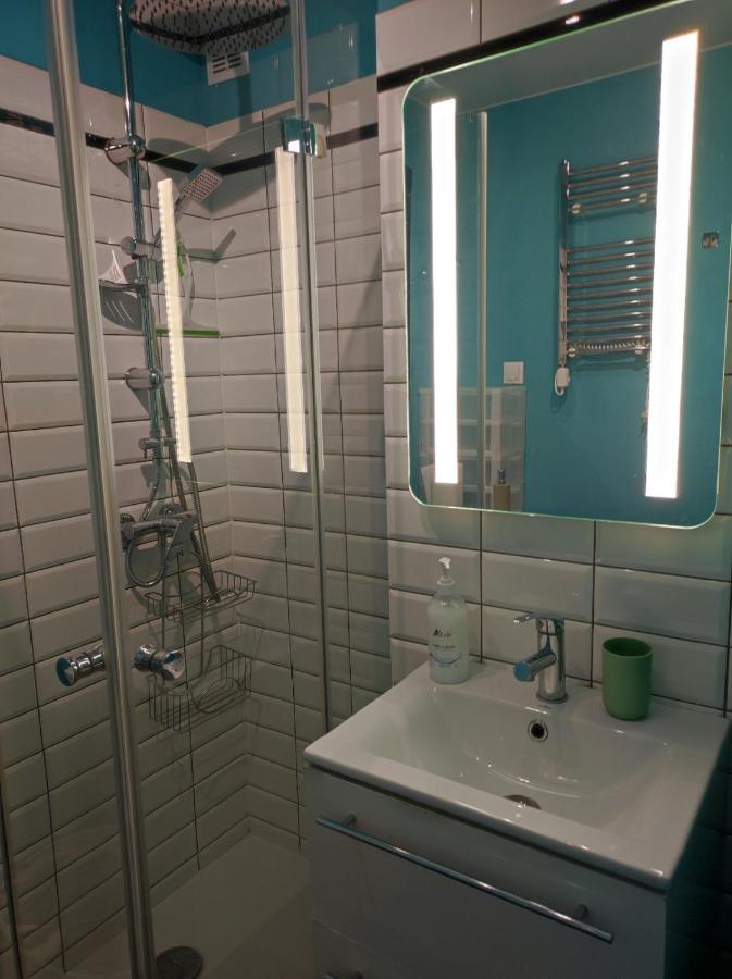 Single Room No.3 In The Very Center Of Varsovie Extérieur photo